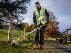 Coupe-bordures à Batterie DeWalt DCMST561N-XJ - BATTERIE ET CHARGEUR NON INCLUS -Outils De Jardin coupe bordures batterie dewalt dcmst561n xj batterie et chargeur non inclus dbroussailleuse dewalt dcmst561p1 qw batterie et chargeur non inclus 28889 1 1620306684 IMG 6093eafc3d81a