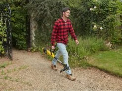 Coupe-bordures à Batterie STANLEY FATMAX V20 - 18V - 4AH -Outils De Jardin coupe bordures batterie stanley fatmax v20 18v 4ah coupe bordure lectrique batterie stanley fatmax v20 28498 1 1619083964 IMG 608142bc496ed