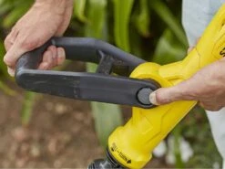 Coupe-bordures à Batterie STANLEY FATMAX V20 - 18V - 4AH -Outils De Jardin coupe bordures batterie stanley fatmax v20 18v 4ah coupe bordure lectrique batterie stanley fatmax v20 28498 1 1619083964 IMG 608142bc4ca81