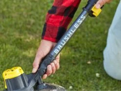 Coupe-bordures électrique à Batterie BRUSHLESS STANLEY FATMAX V20 - 18V - 4AH -Outils De Jardin coupe bordures lectrique batterie brushless stanley fatmax v20 18v 4ah coupe bordures lectrique batterie brushless stanley fatmax v20 29782 1 1623400959 IMG 60c321ffaeb06