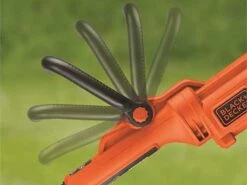 Coupe-bordures électrique Black & Decker GL8033-QS Avec Moteur Monophasé 800 Watts -Outils De Jardin coupe bordures lectrique black decker gl8033 qs avec moteur monophas 800 watts dbroussailleuse lectrique black decker gl8033 qs 17381 5 1565010358 Imageresizer201