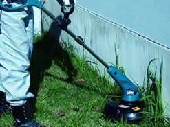 Coupe-bordures électrique Makita UR3000 Avec Moteur Monophasé De 450 Watts -Outils De Jardin coupe bordures lectrique makita ur3000 avec moteur monophas de 450 watts dbroussailleuse lectrique makita ur3000 17359 5 1564993993 61mLgZxDt9L