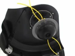 Débroussailleuse Manuelle à Roue Ama DC565. Moteur à Essence 160 Cm3. -Outils De Jardin dbroussailleuse manuelle roue ama dc565 moteur essence 160 cm3 tte fil et transmission par courroie 11717 2 1510917812 IMG 2054