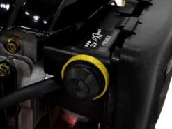 Débroussailleuse Manuelle à Roues Attila AXB 5616 F - Moteur à Essence 160 Cm3 - Faucheuse -Outils De Jardin dbroussailleuse manuelle roues attila axb 5616 f moteur essence 160 cm3 faucheuse moteur de 160 cm3 10961 1 1502119573 IMG 2559