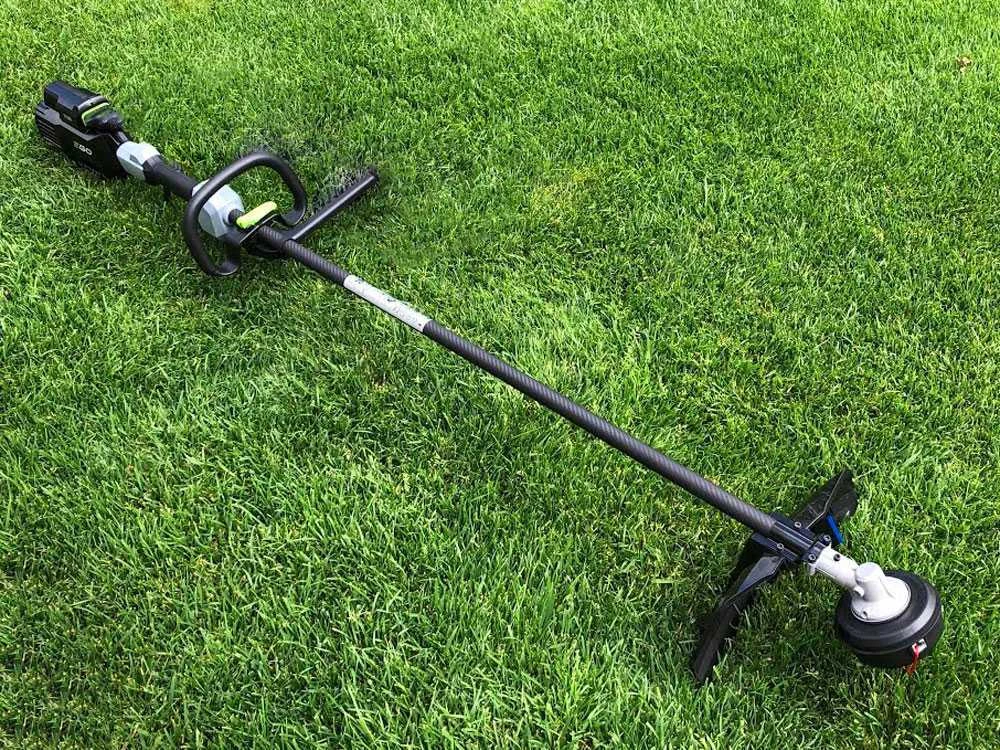 Débroussailleuse à Batterie EGO STX 3800 - 56V - 28Ah - Perche En Carbone 3 Débroussailleuse à Batterie EGO STX 3800 - 56V - 28Ah - Perche En Carbone