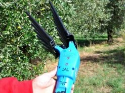 Peigne Vibreur électrique à Batterie Lisam Oliveco - Avec Dents En Nylon - Perche Télescopique -Outils De Jardin peigne vibreur lectrique batterie lisam oliveco avec dents en nylon perche tlescopique peigne vibreur lisam oliveco 36365 15 1661847139 IMG 630dc6636407a