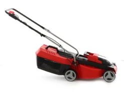 Tondeuse à Batterie Einhell GC-EM 18/30 Li - 18V - 3Ah - Largeur De Coupe 30 Cm -Outils De Jardin tondeuse batterie einhell gc em 18 30 li 18v 3ah largeur de coupe 30 cm tondeuse batterie au lithium einhell gc em 18 30 li 16139 0 1554386164 IMG 9960