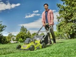 Tondeuse à Batterie RYOBI RLM36X41H50PG - 36V - 5Ah - Bac De 45 L - Coupe De 40 Cm -Outils De Jardin tondeuse batterie ryobi rlm36x41h50pg 36v 5ah bac de 45 l coupe de 40 cm moteur lectrique batterie 35469 15 1655970507 IMG 62b41acbda918