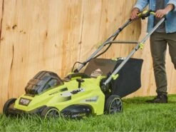 Tondeuse à Batterie RYOBI RLM36X46H50PG - 36V - 5Ah - Bac De 45 L - Coupe De 46 Cm -Outils De Jardin tondeuse batterie ryobi rlm36x46h50pg 36v 5ah bac de 45 l coupe de 46 cm moteur lectrique batterie 35446 15 1655886565 IMG 62b2d2e5d6e4c