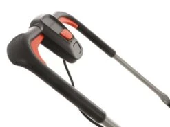 Gardena Tondeuse à Gazon électrique à Batterie PowerMax Li-40 - Largeur De Coupe 32 Cm -Outils De Jardin tondeuse gazon lectrique batterie powermax li 40 largeur de coupe 32 cm caractristique et fonctions 15960 4 1553249933 IMG 2713