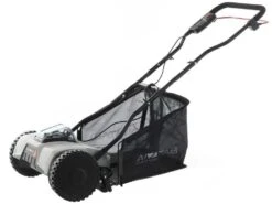 Tondeuse Hélicoïdale à Batterie Batavia BT-CLM001 - 18V - SANS BATTERIE NI CHARGEUR -Outils De Jardin tondeuse hlicodale batterie batavia bt clm001 18v sans batterie ni chargeur tondeuse batterie batavia 39755 1 1675324578 IMG 63db6ca2052d6