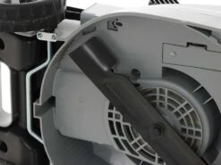 Tondeuse électrique 1400W IKRA IERM 1434 - Bac De 35 L + éjection Postérieure - 34 Cm -Outils De Jardin tondeuse lectrique 1400w ikra ierm 1434 bac de 35 l jection postrieure 34 cm lame en acier 18676 2 1573730077 IMG 2790