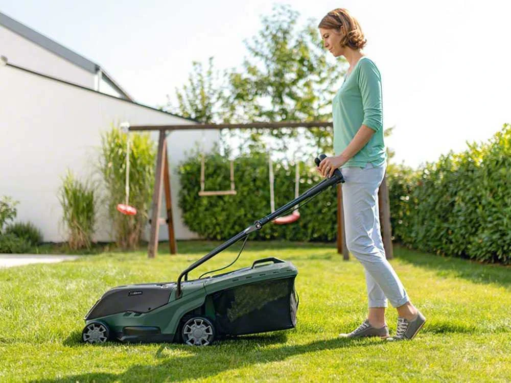 Tondeuse électrique à Batterie 4 Ah Au Lithium BOSCH UniversalRotak 36-550 - Bac De Ramassage 13 Tondeuse électrique à Batterie 4 Ah Au Lithium BOSCH UniversalRotak 36-550 - Bac De Ramassage – Image 11