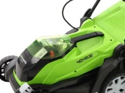 Tondeuse électrique à Batterie Greenworks G40LM35 40V - 35 Cm Tondeuse - Batterie 4A 38 Tondeuse électrique à Batterie Greenworks G40LM35 40V - 35 Cm Tondeuse - Batterie 4A -Outils De Jardin tondeuse lectrique batterie greenworks g40lm35 40v 35 cm tondeuse batterie 4a lame en acier 16149 8 1554706981 IMG 0362