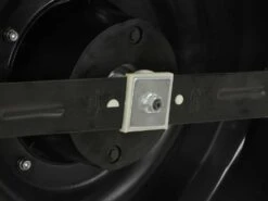 Tondeuse électrique à Batterie RYOBI RY36LMMX51A-140 Seulement Mulching - 36V - 4Ah - Coupe De 51 Cm -Outils De Jardin tondeuse lectrique batterie ryobi ry36lmmx51a 140 seulement mulching 36v 4ah coupe de 51 cm lame en acier et chssis 29568 4 1622467368 IMG 60b4e3286de65