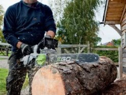 Tronçonneuse à Batterie EGO CS1800E 56V 2.5Ah - Longueur De Coupe De 45 Cm 39 Tronçonneuse à Batterie EGO CS1800E 56V 2.5Ah - Longueur De Coupe De 45 Cm -Outils De Jardin trononneuse batterie ego cs1800e 56v 2 5ah longueur de coupe de 45 cm principales caractristiques 33424 2 1646841709 IMG 6228cf6d77deb