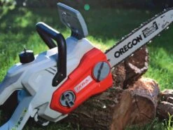 Tronçonneuse à Batterie IKRA IAK 40-3025 - SANS BATTERIE NI CHARGEUR