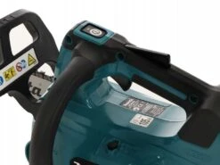 Tronçonneuse à Batterie Makita UC006GZ 40V- Barre Carving De 25 Cm - SANS BATTERIE NI CHARGEUR -Outils De Jardin trononneuse batterie makita uc006gz 40v barre carving de 25 cm sans batterie ni chargeur caractristiques principales 40244 11 1677595302 IMG 63fe12a654dc7