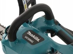 Tronçonneuse à Batterie Makita UC006GZ- Barre Carving De 25 Cm - Batterie De 4Ah 40V -Outils De Jardin trononneuse batterie makita uc006gz barre carving de 25 cm batterie de 4ah 40v caractristiques principales 35625 1 1656923342 IMG 62c2a4ceba9b1