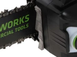 Tronçonneuse D'élagage Greenworks GD40TCS 40V - Batterie 40V - Barre 25 Cm -Outils De Jardin trononneuse d lagage greenworks gd40tcs 40v batterie 40v barre 25 cm caractristiques principales 25758 1 1603971613 IMG 5f9aaa1dde71e