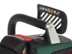 Tronçonneuse De Coupe à Batterie Bosch AdvancedChain 36V-35-40 - SANS CHARGEUR NI BATTERIE 41 Tronçonneuse De Coupe à Batterie Bosch AdvancedChain 36V-35-40 - SANS CHARGEUR NI BATTERIE -Outils De Jardin trononneuse de coupe batterie bosch advancedchain 36v 35 40 sans chargeur ni batterie caractristiques principales 42731 5 1685604165 IMG 64784745b2be6