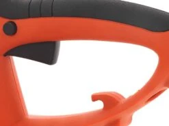 Black & Decker Tronçonneuse électrique Black&Decker CSS2040-QS - Lame De 40 Cm - Moteur électrique -Outils De Jardin trononneuse lectrique black decker css2040 qs lame de 40 cm moteur lectrique principales caractristiques 17168 1 1561127781 IMG 8434