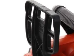 Black & Decker Tronçonneuse électrique Black&Decker GKC3630L20-QW - Lame De 30 Cm - Batterie Au Lithium 36V 2Ah -Outils De Jardin trononneuse lectrique black decker gkc3630l20 qw lame de 30 cm batterie au lithium 36v 2ah principales caractristiques 17239 1 1561372383 IMG 7524