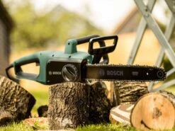 Tronçonneuse électrique BOSCH Universal Chain 40 1800 W -Outils De Jardin trononneuse lectrique bosch universal chain 40 1800 w trononneuse lectrique bosch universal chain 40 24966 0 1598364666 IMG 5f451bfa40aff