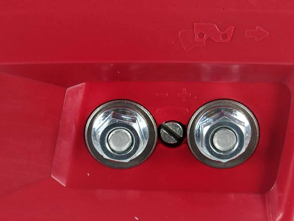 Tronçonneuse Snapper SXDCS82 82V - 2 Ah Avec Batterie Et Chargeur De Batterie Briggs&Stratton 18 Tronçonneuse Snapper SXDCS82 82V - 2 Ah Avec Batterie Et Chargeur De Batterie Briggs&Stratton – Image 16