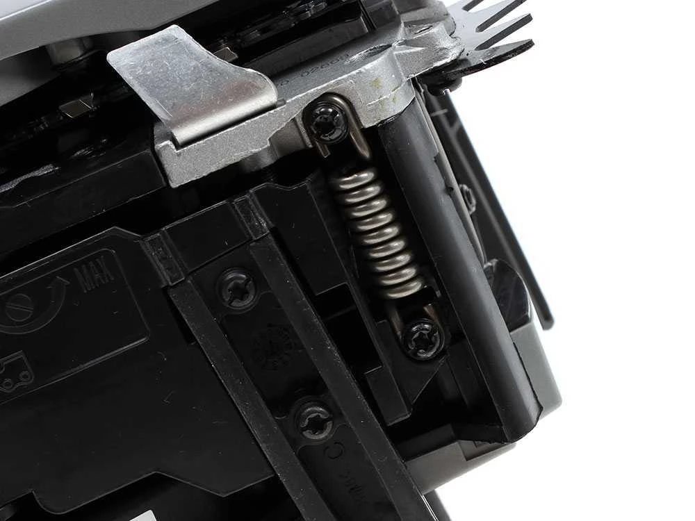 Tronçonneuse Thermique Alpina ACS 41 Moteur 2 Temps 40.1cm3 Puissance 2.04 CV - Guide 40 Cm 19 Tronçonneuse Thermique Alpina ACS 41 Moteur 2 Temps 40.1cm3 Puissance 2.04 CV - Guide 40 Cm – Image 17