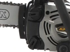 Tronçonneuse Thermique Légère De Taille Alpina APR 527 10 - Barre De 25 Cm 32 Tronçonneuse Thermique Légère De Taille Alpina APR 527 10 - Barre De 25 Cm -Outils De Jardin trononneuse thermique lgre de taille alpina apr 527 10 barre de 25 cm caractristiques principales 35905 11 1658325083 IMG 62d8085bdb4df